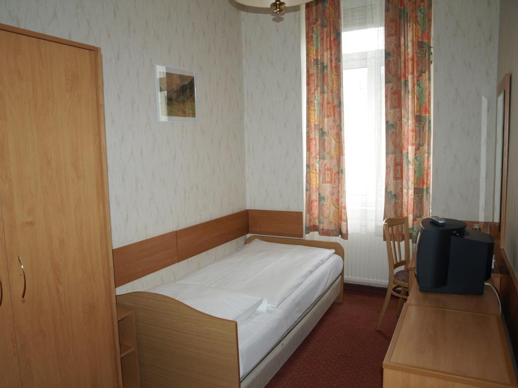 Hotel Stalehner Bécs Szoba fotó